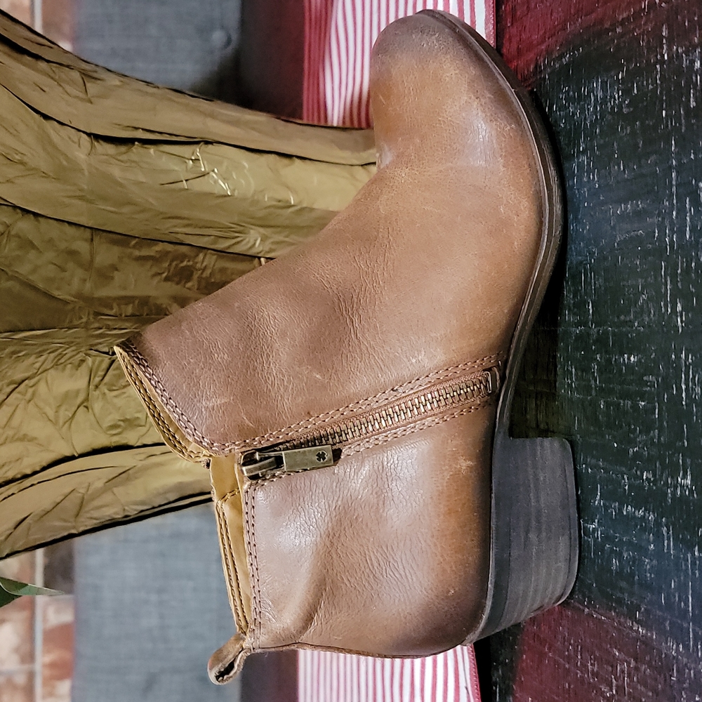 Lucky brand boots